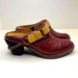 spirit LUCCHESE Kendra harness mule/clogs shoes Sz 8  NWOB.